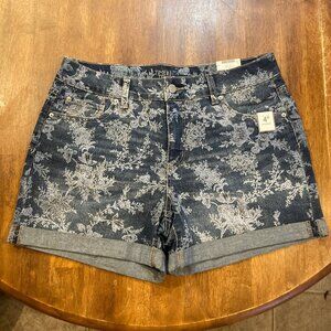 Time and Tru Women's Mid Rise Cuffed 4" Blue Floral Denim Short Size 12 NWT!